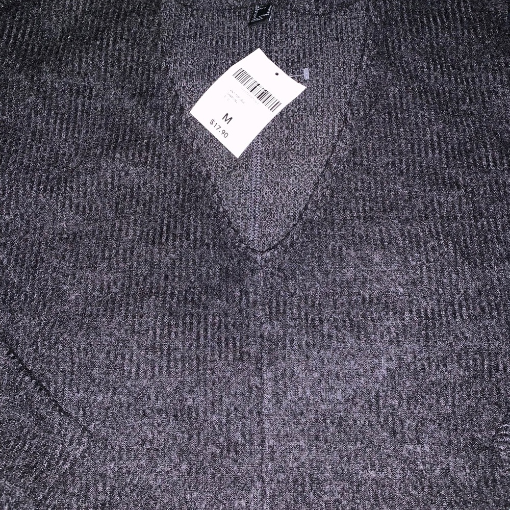 Sweater - Picture 2 of 3